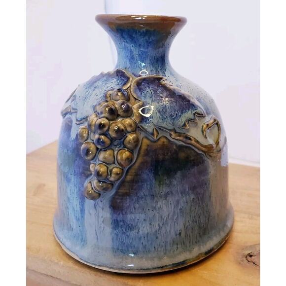 Vintage Greg Olson California Art Pottery Stoneware Handmade Grapes Vase Blue - Picture 2 of 11
